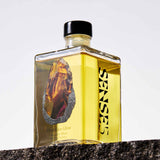 Obsidian Glow – Saunaaufguss von SENSE5, freigestellt auf hellem Hintergrund